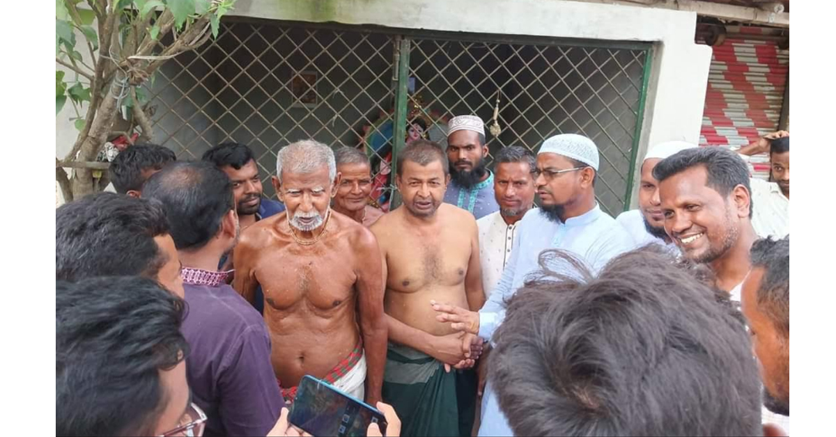 পাঁচবিবি উপজেলা সংখ্যালঘুদের নিরাপত্তায় মন্দির পরিচালনা কমিটির সাথে জামায়াত নেতৃবৃন্দের স্বাক্ষাৎ