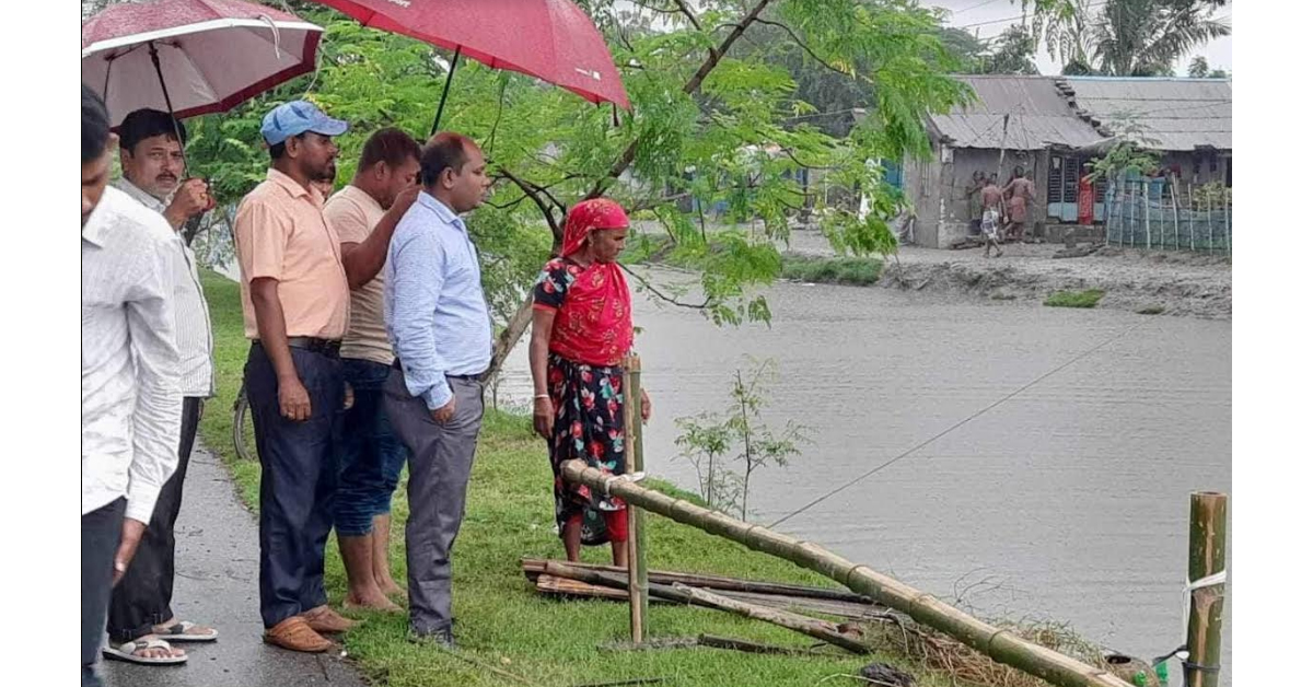 দেবহাটায় ইউএনও ও এসি ল্যান্ডের অভিযানে অবৈধ নেট পাটা অপসারন