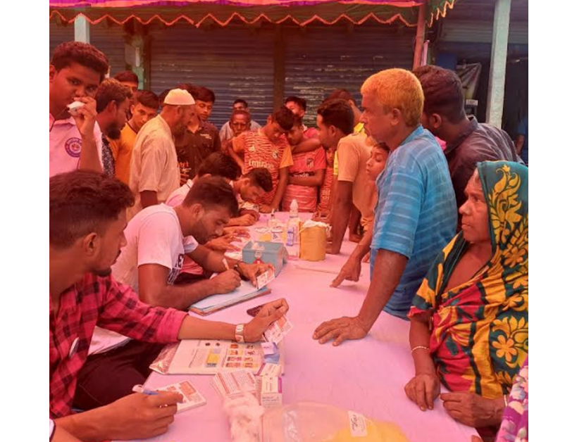 শেরপুরে মানবতা সংস্থা স্বেচ্ছাসেবী সংগঠনের বিনামূল্যে রক্তের গ্রুপ নির্ণয় ও বৃক্ষরোপন কর্মসূচি অনুষ্ঠিত