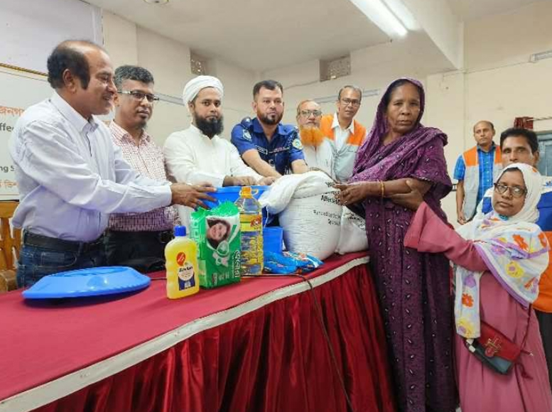 আমতলীতে রিমালে ক্ষতিগ্রস্ত ৪২শ’ পরিবারের মাঝে ত্রান বিতরন কার্যক্রমের উদ্বোধন