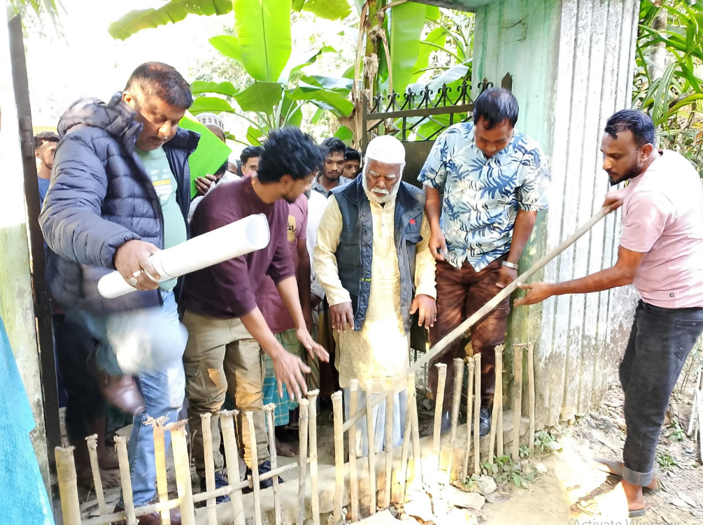 ওসমানীনগরে ৫ শত বছরের প্রাচীন জামে  মসজিদ ও মাজারে যাতায়াতের রাস্তা প্রতিবন্ধকতা অপসারণ