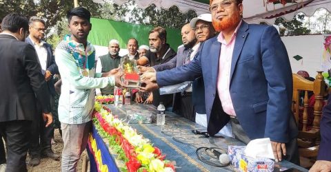 প্রফেসর শাহজাহান আলী স্কুল এন্ড কলেজে আন্ত শ্রেণী ক্রিকেট ও ব্যাডমিন্টন টুর্নামেন্টের ফাইনাল  খেলা অনুষ্ঠিত ।