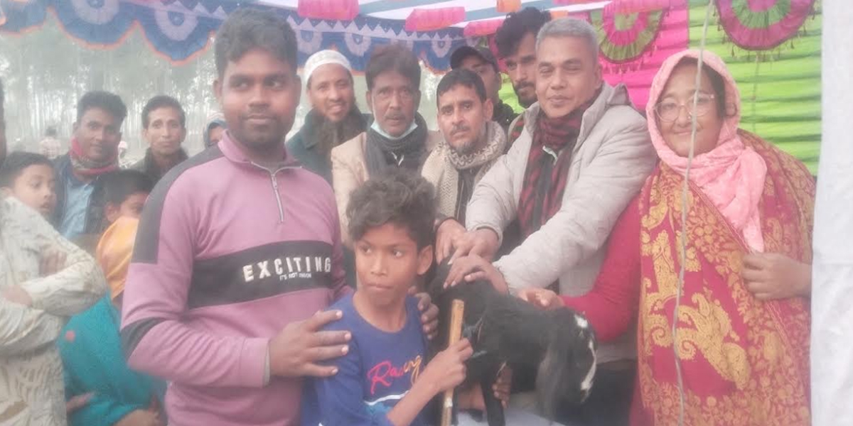 ধামইরহাটে ঐতিহ্যবাহী ঘোড় দৌড় প্রতিযোগিতা অনুষ্ঠিত