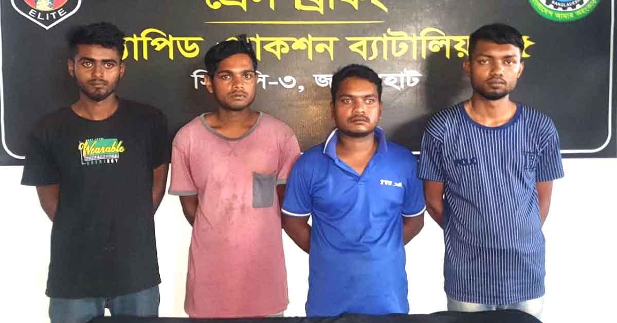 ধামইরহাটে চোলাই মদের মূল হোতাসহ গ্রেফতার -৪