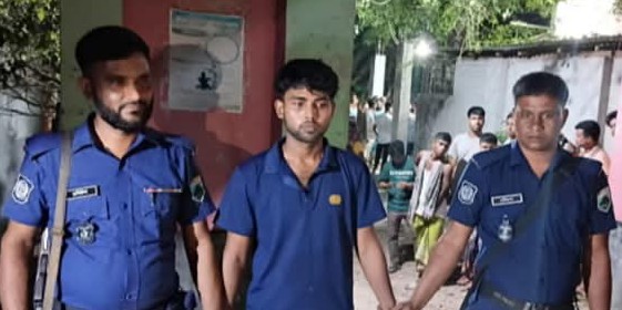 নাটোরের লালপুরে পূজা মন্ডপে জোরে  সাউন্ডবক্স বাজিয়ে গান বাজানো নিয়ে সংঘর্ষে ২ জন আহত ২, ও ১ জন  আটক হয়েছে