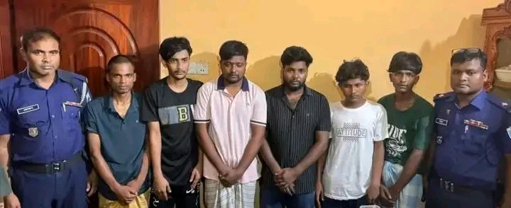 লালপুরের ইমো ও স্যোসাল মিডিয়ায় প্রতারণাকারী ৫ জন হ্যাকার গ্রেফতার