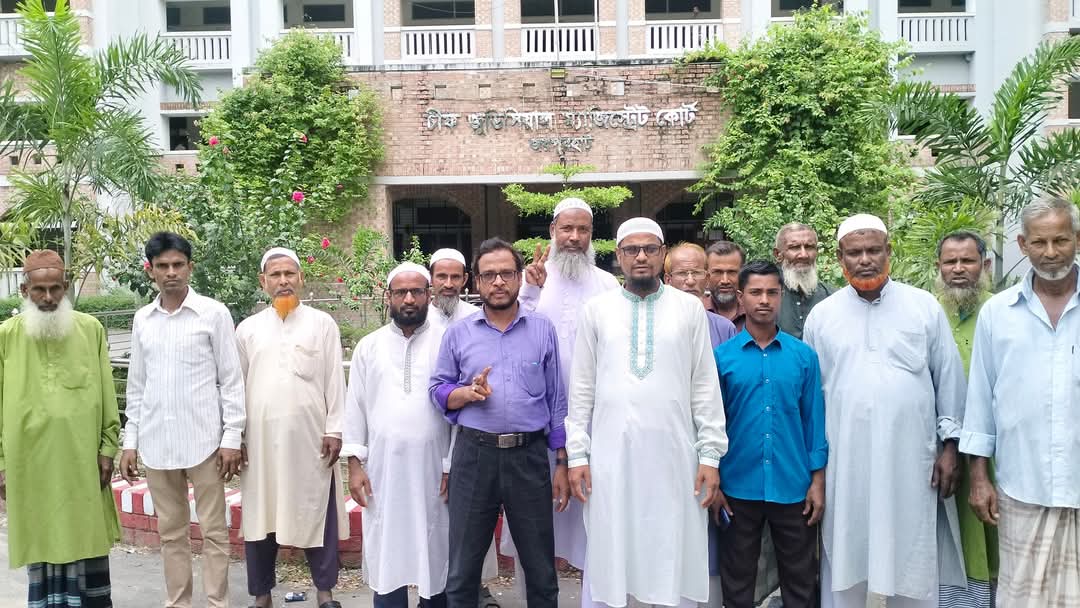 জয়পুরহাট জেলা ম্যাজিস্ট্রেট আদালতে ২০১৩ সালের মামলা: ৭২ জন আসামির সকলেই অব্যাহতি
