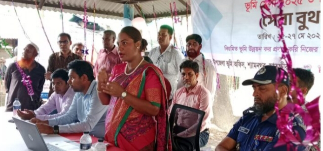 ভুমি উন্নয়ন সেবা মানু‌ষের দৌড় গোড়ায় পৌছে দিতে চাই শ্যামনগরের ইউএনও