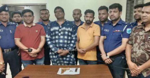 সিদ্ধিরগঞ্জে আজমেরী ওসমানের দুই সহযোগী পিস্তল ও গুলিসহ গ্রেফতার