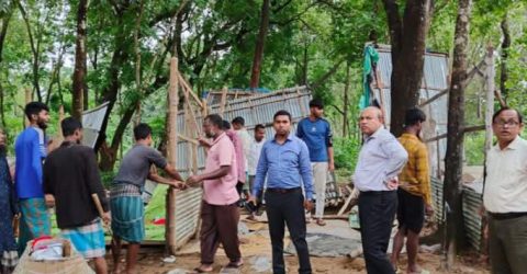 মধুটিলা ইকোপার্কে অবৈধভাবে গড়ে উঠা ৬৫টি দোকান উচ্ছেদ