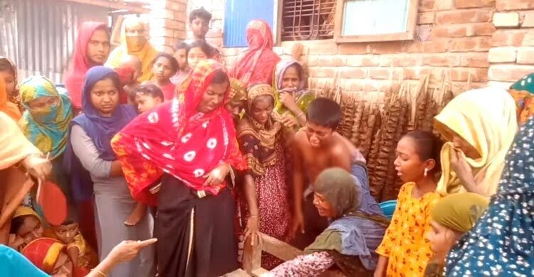ঝিনাইদহ পুকুরে গোসল করতে নেমে দুই বোনের মৃত্যু