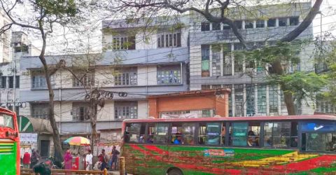 আজ থেকে ঢাকা আলিয়ার আবাসিক হল বন্ধ
