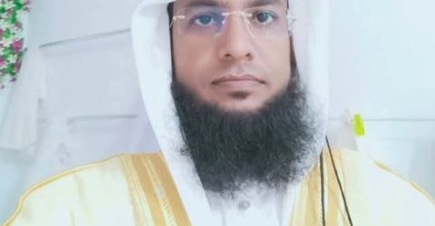 চাটখিলে মাদ্রাসা ছাত্রীকে শ্লীলতাহানির অভিযোগে মাদ্রাসা পরিচালক কে গণধোলাই