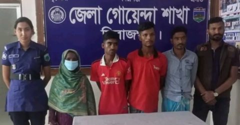 ‎সিরাজগঞ্জে অটো ভ্যান চালকের হত্যাকারী ৫ দিন পর নারী সহ গ্রেফতার চার ছিনতাই হওয়া অটো ভ্যান উদ্ধার