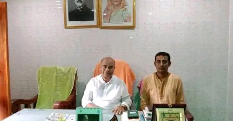 একদন্ত ইউনিয়নের চেয়ারম্যান ও আওয়ামী লীগ নেতা লিয়াকত হোসেন আলাল গ্রেফতার