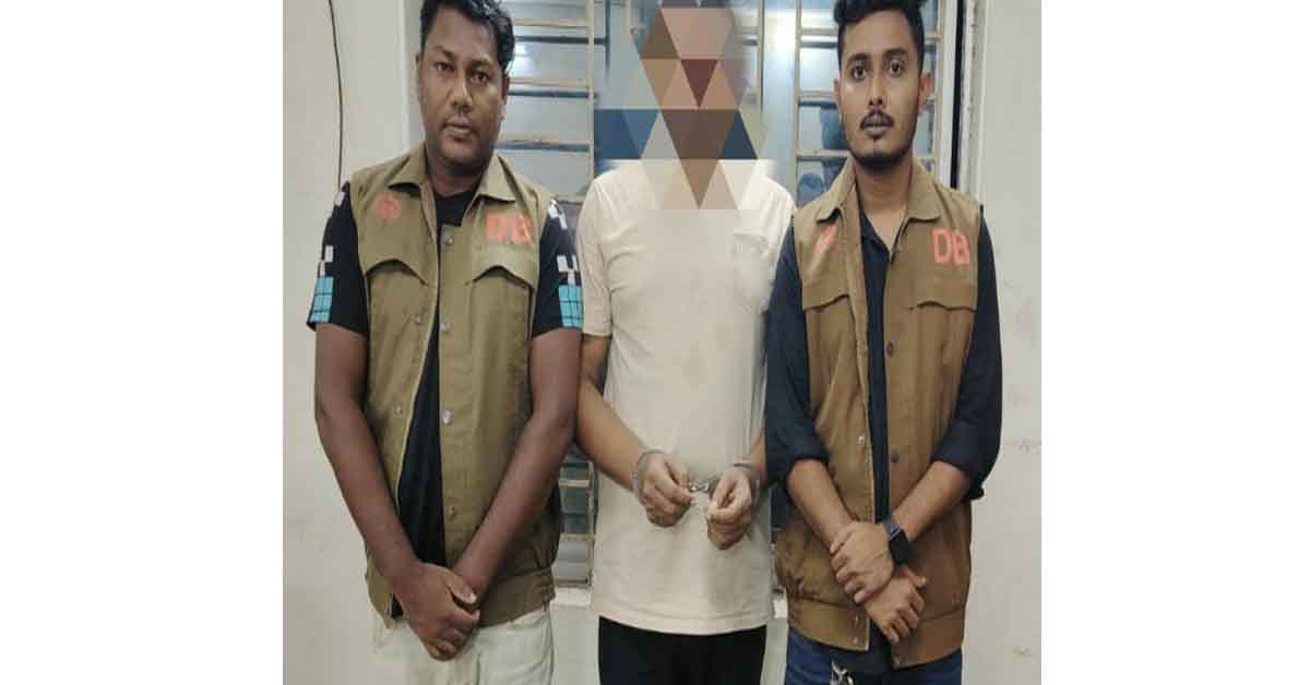 নোয়াখালীতে অস্ত্রসহ গ্রেফতার ১