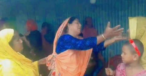জামালপুরে আইনশৃঙ্খলা বাহিনীর পরিচয়ে ইউপি সদস্যকে কুপিয়ে হত্যা