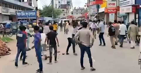 শরীয়তপুরে ছাত্রদলের কমিটি ঘোষণাকে কেন্দ্র করে জেলা ছাত্রদলের দুই গ্রুপের মধ্যে সংঘর্ষ আহত ৫