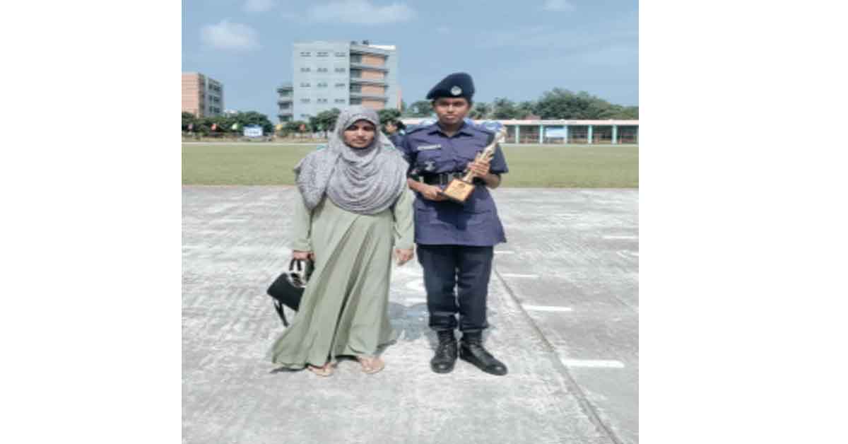 নরসিংদীর গর্ব সানজিদা সরকার — বাংলাদেশ পুলিশ প্রশিক্ষণে জাতীয় পর্যায়ে শ্রেষ্ঠত্ব অর্জন