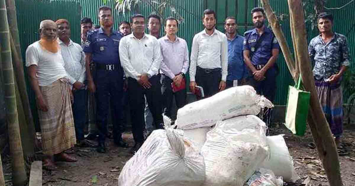 শেরপুরে অবৈধ পলিথিন ও হাইড্রোলিক হর্ন জব্দ