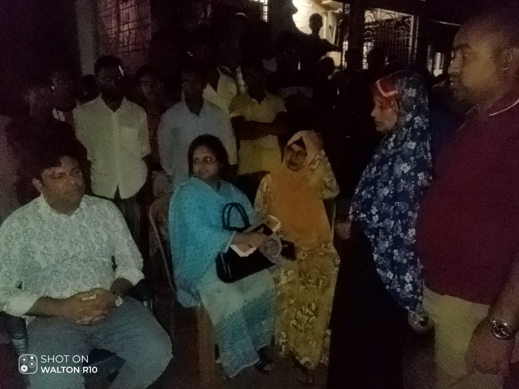 অবশেষে প্রেমিক পাড়ি দিলেন বিদেশ : প্রেমিকাকে নিজ গৃহে ফেরত