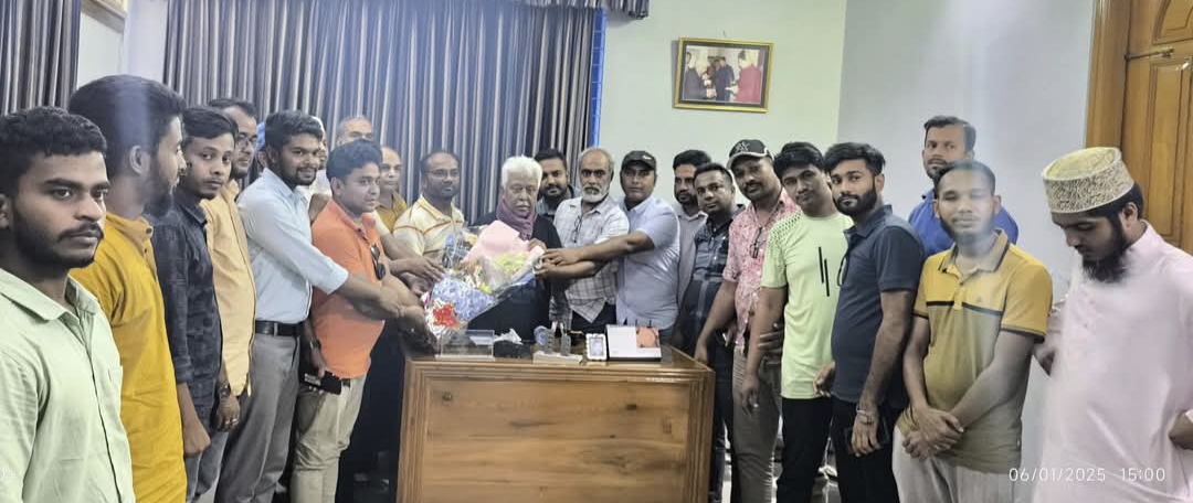 বিএনপির কেন্দ্রীয় নেতা সরফুদ্দিন আহমেদ সান্টু’র সাথে বানারীপাড়া প্রেসক্লাব নেতৃবৃন্দের  মতবিনিময় সভা অনুষ্ঠিত