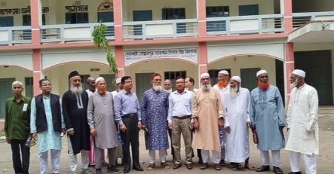 দোল্লাই নোয়াবপুর আহসান উল‍্যাহ উচ্চ বিদ‍্যালয়ের এসএসসি’৭৩ব‍্যাচের বন্ধুত্বের বন্ধন অটুট রাখতে ঈদ পুনর্মিলনী অনুষ্ঠিত