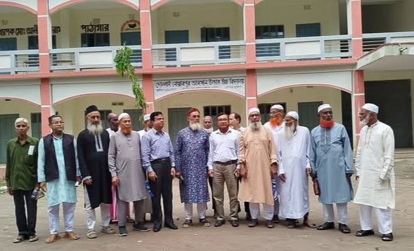 দোল্লাই নোয়াবপুর আহসান উল‍্যাহ উচ্চ বিদ‍্যালয়ের এসএসসি’৭৩ব‍্যাচের বন্ধুত্বের বন্ধন অটুট রাখতে ঈদ পুনর্মিলনী অনুষ্ঠিত
