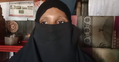 কেন্দুয়ায় বিয়ের দাবিতে প্রেমিকার অনশন : প্রেমিক পলাতক