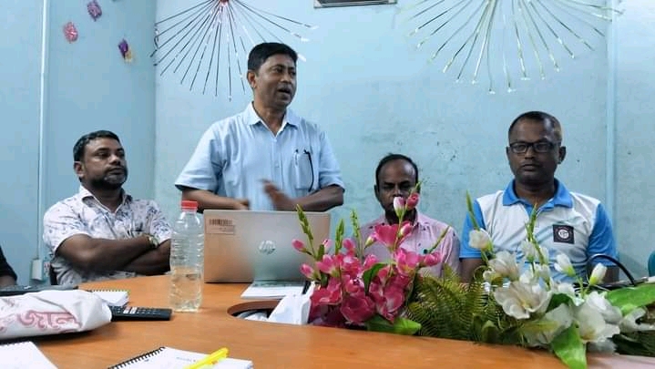রংপুরের মিঠাপুকুরে সাংবাদিকদের সাথে ওয়ার্ল্ড ভিশন কর্মকর্তাদের মতবিনিময় সভা