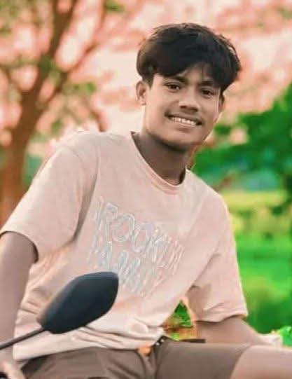 ভাঙ্গায় ভ্যানের সাথে সংঘর্ষে প্রান গেল মোটরসাইকেল আরোহীর