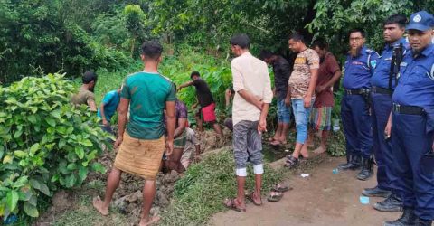 রূপগঞ্জে গ্যাসের সহস্রাধিক অবৈধ গ্যাস সংযোগ বিচ্ছিন্ন