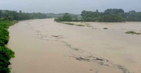 বাড়ছে গোমতী নদীর পানি, কুমিল্লায় বন্যার শঙ্কা