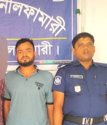 নীলফামারীর ডিমলায় যৌথবাহিনীর অভিযানে মাদক সম্রাট গ্রেফতার
