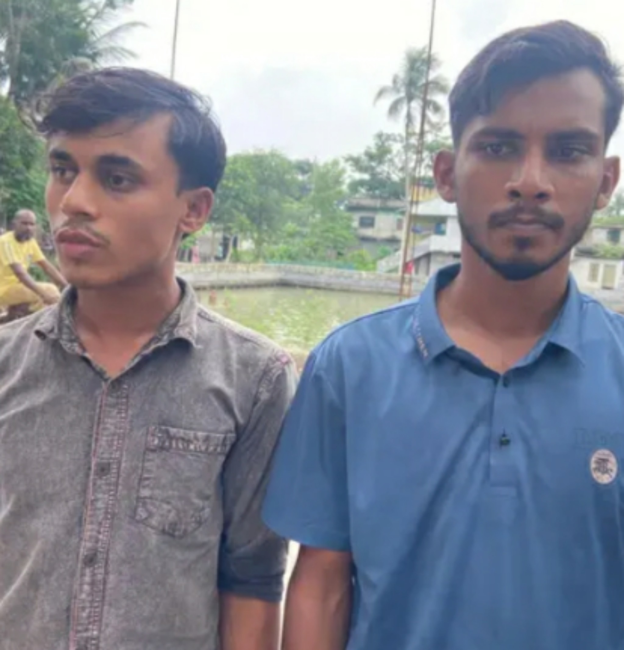 শ্যামনগরে প্রকাশ্যে গাঁজা সেবনের অপরাধে ২ যুবকের কারাদণ্ড