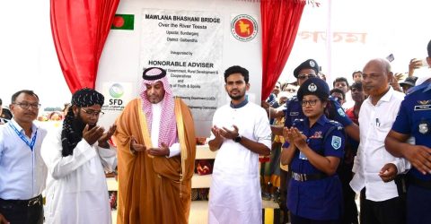 তিস্তা নদীর উপর নির্মিত ১৪৯০ মিটার মওলানা ভাসানী সেতুর ফলক ও ম্যুরাল উন্মোচন