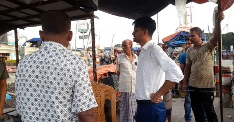 ভাঙ্গায় মহাসড়কের ফুটপাত দখলমুক্ত করতে প্রশাসনের অভিযান