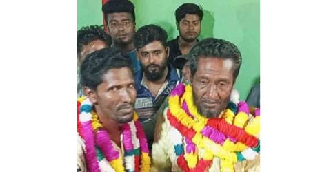 দাকোপের চালনা শহর ভ্যান/রিক্সা চালক সমিতির নির্বাচন অনুষ্ঠিত লোকমান সভাপতি ও আজিম সম্পাদক নির্বাচিত