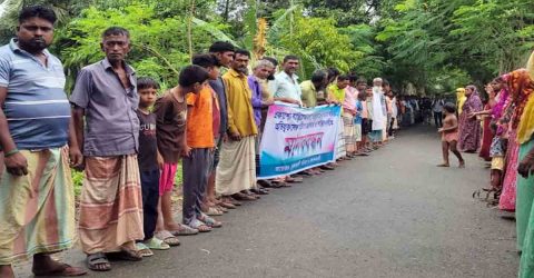 গুরুদাসপুরে বিএনপি নেতার বাড়িতে হামলা-ভাংচুর লুটপাটের অভিযোগ