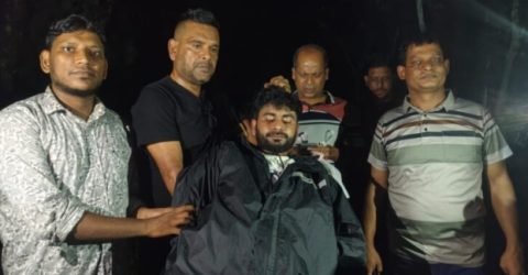 গুরুদাসপুরে চাঁদাবাজির সময় ভুয়া এনএসআই ফিল্ড অফিসার গ্রেফতার