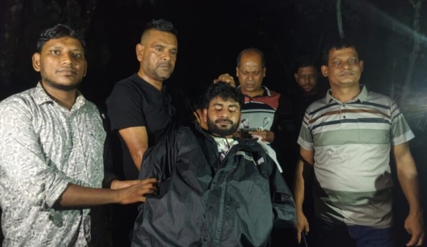 গুরুদাসপুরে চাঁদাবাজির সময় ভুয়া এনএসআই ফিল্ড অফিসার গ্রেফতার