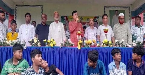 বগুড়ার কাহালু সরকারি ডিগ্রি কলেজ মাঠে প্রীতি ফুটবল ম্যাচ অনুষ্ঠিত
