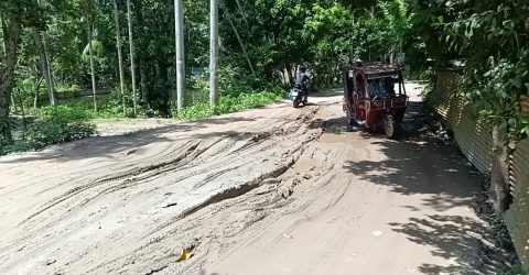 দালালবাজার রামগঞ্জ সড়ক যেন মৃত্যু কূপ