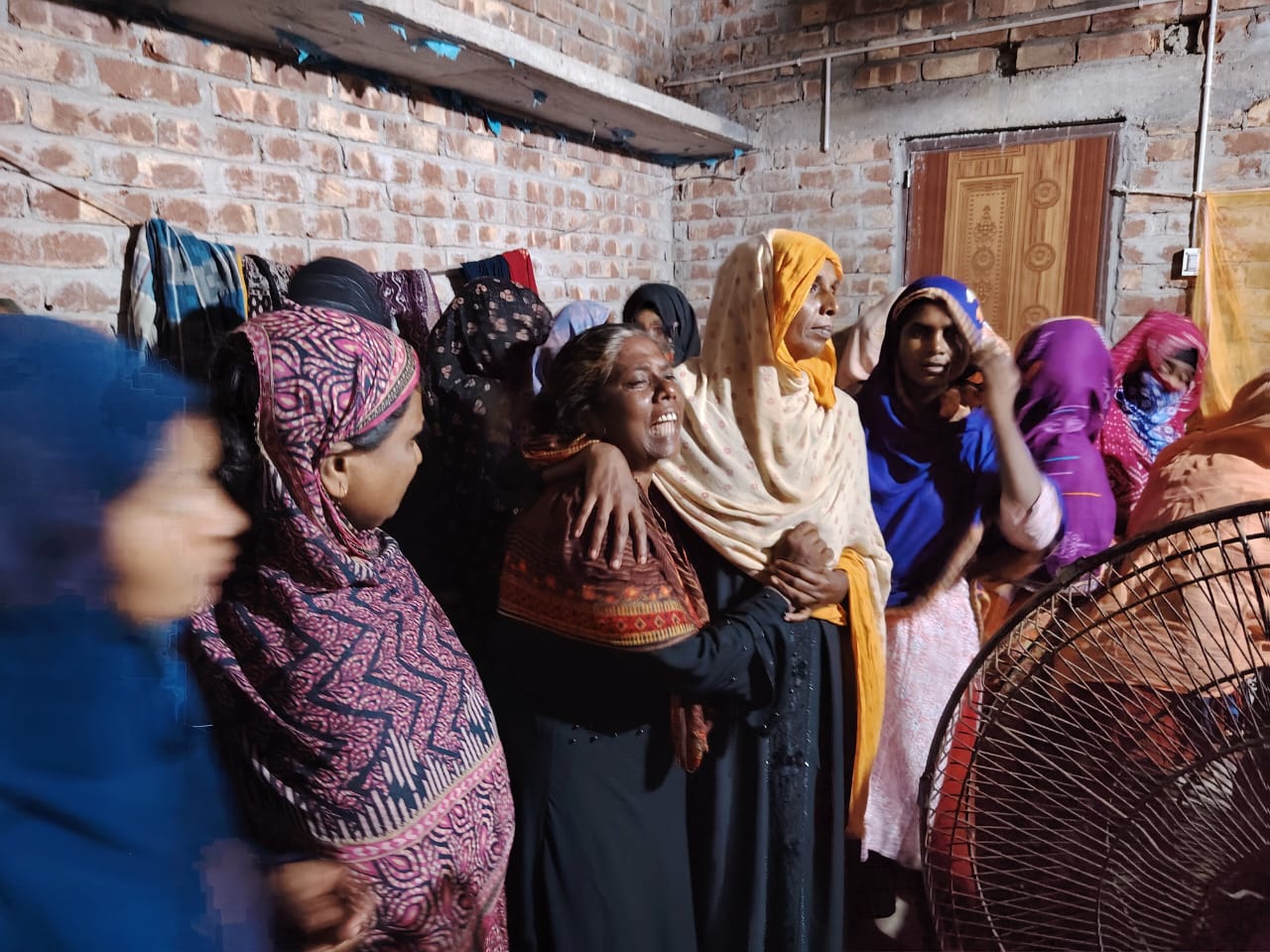 নাটোরের বড়াইগ্রামে জুষের সাথে বিষ মিশিয়ে খাইয়ে নাতিকে হত্যার অভিযোগ