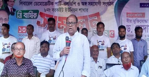 ছাত্র সংসদ নির্বাচন আর মাঠের রাজনীতি এক কথা নয়