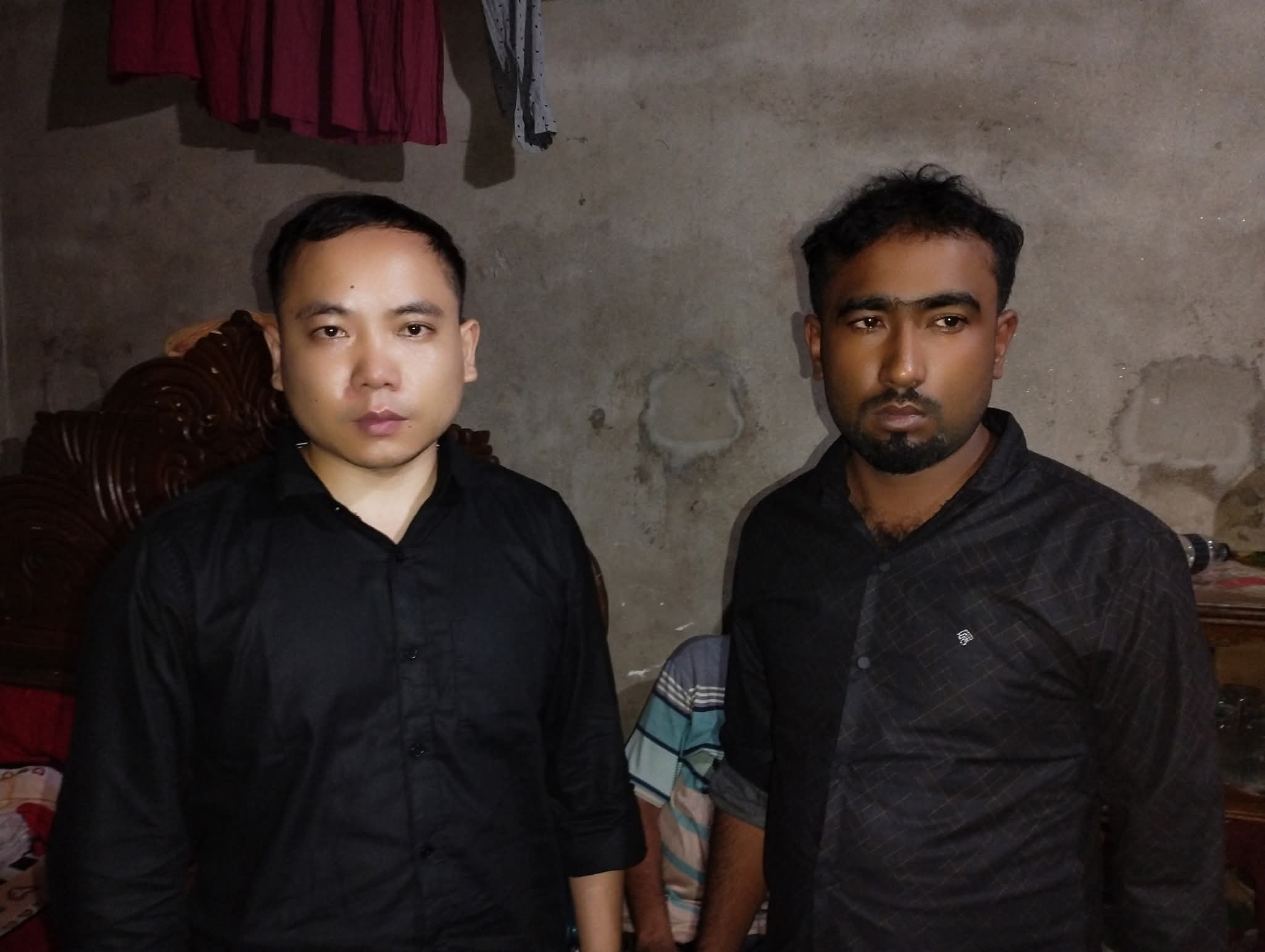 কেন্দুয়ায় মানব পাচারের সন্দেহে চীনা নাগরিকসহ আটক ২