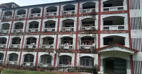 ছাত্রীদের উত্যক্ত করার প্রতিবাদ করায় ৯ম শ্রেণির  শিক্ষার্থীকে পিটিয়ে আহত