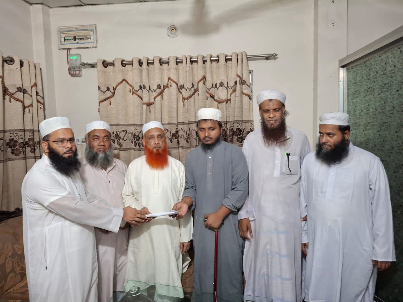 তারেক রহমানের পর এবার মাওলানা ফারুকীর পাশে দাঁড়ালেন কাজী শাহ মোফাজ্জল হোসেন কায়কোবাদ