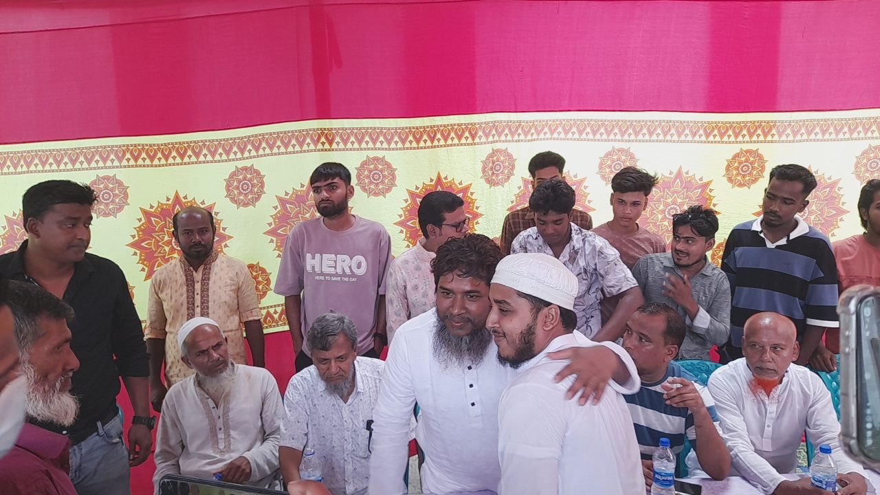 ভাঙ্গায় স্থপতি মুজাহিদ বেগের উদ্যোগে ফ্রি ডেন্টাল ক্যাম্প