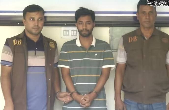 ভাঙ্গায় প্রতারক চক্রের মূল হোতা রাজু মুন্সি গ্রেপ্তার